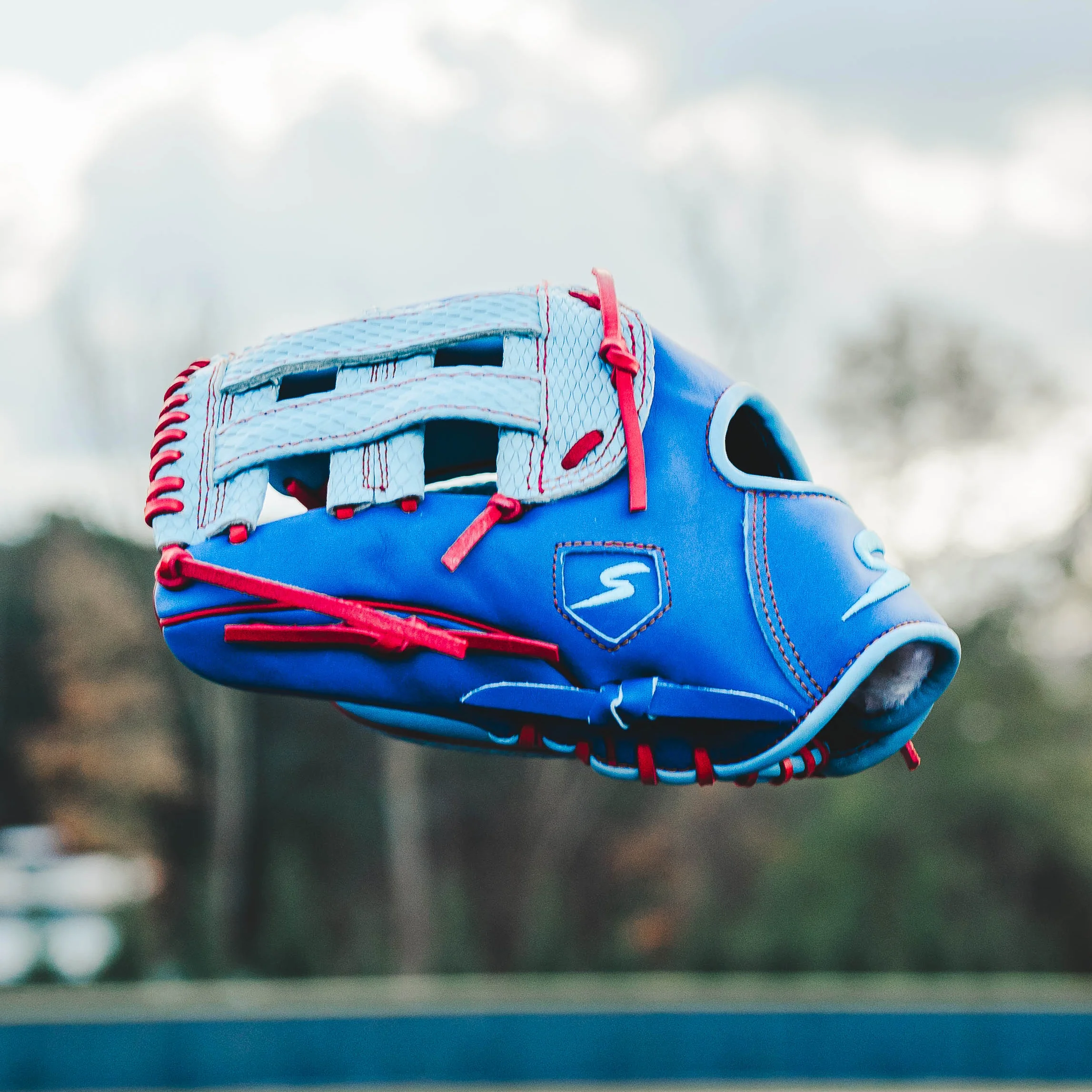 Stinger Aqua Valor 12.75" Baseball - Softball Fielding Glove - Image 4