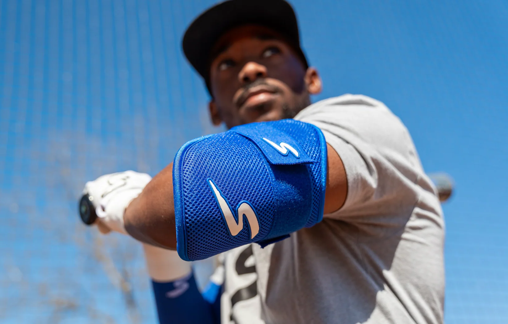STINGER Select Elbow Guard - ROYAL - Image 7