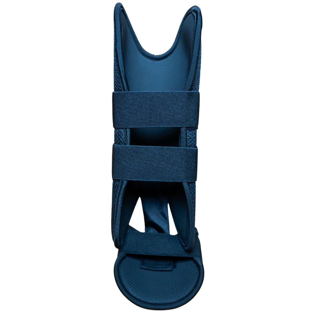 Stinger Select Leg Guard - BLACK - Image 4