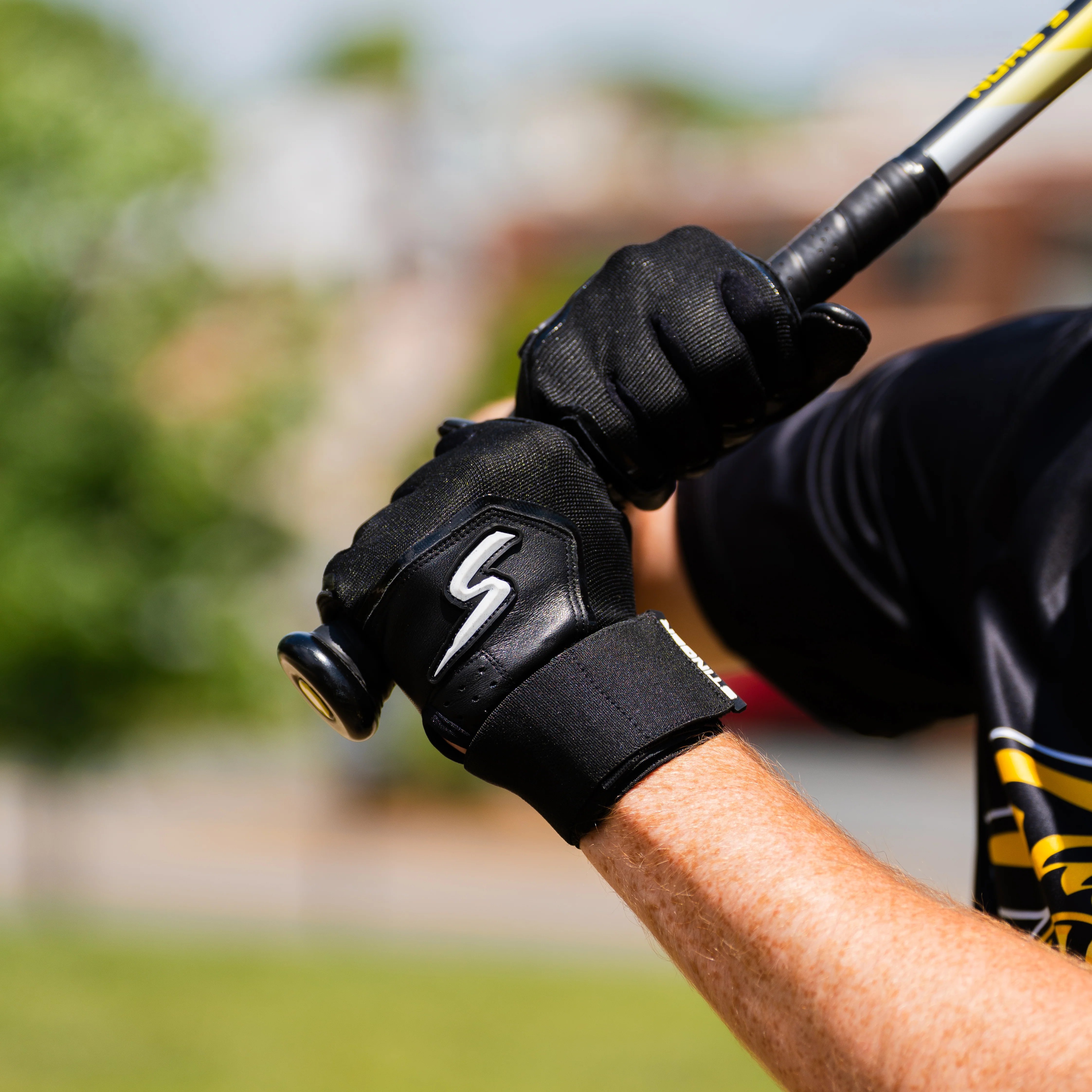 Winder Series Batting Gloves - Black Out - Image 3