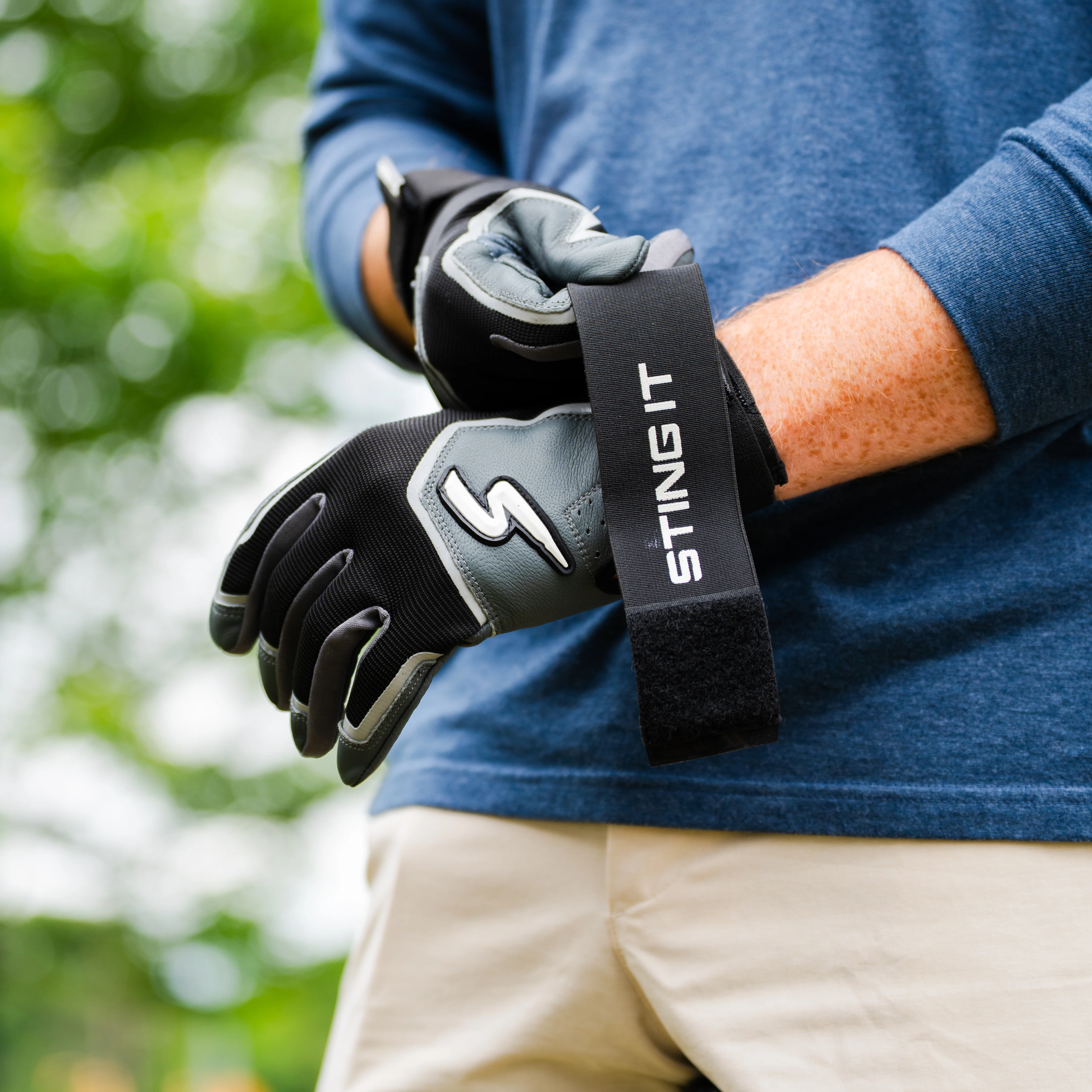 Winder Series Batting Gloves - Graphite & Black - Image 4