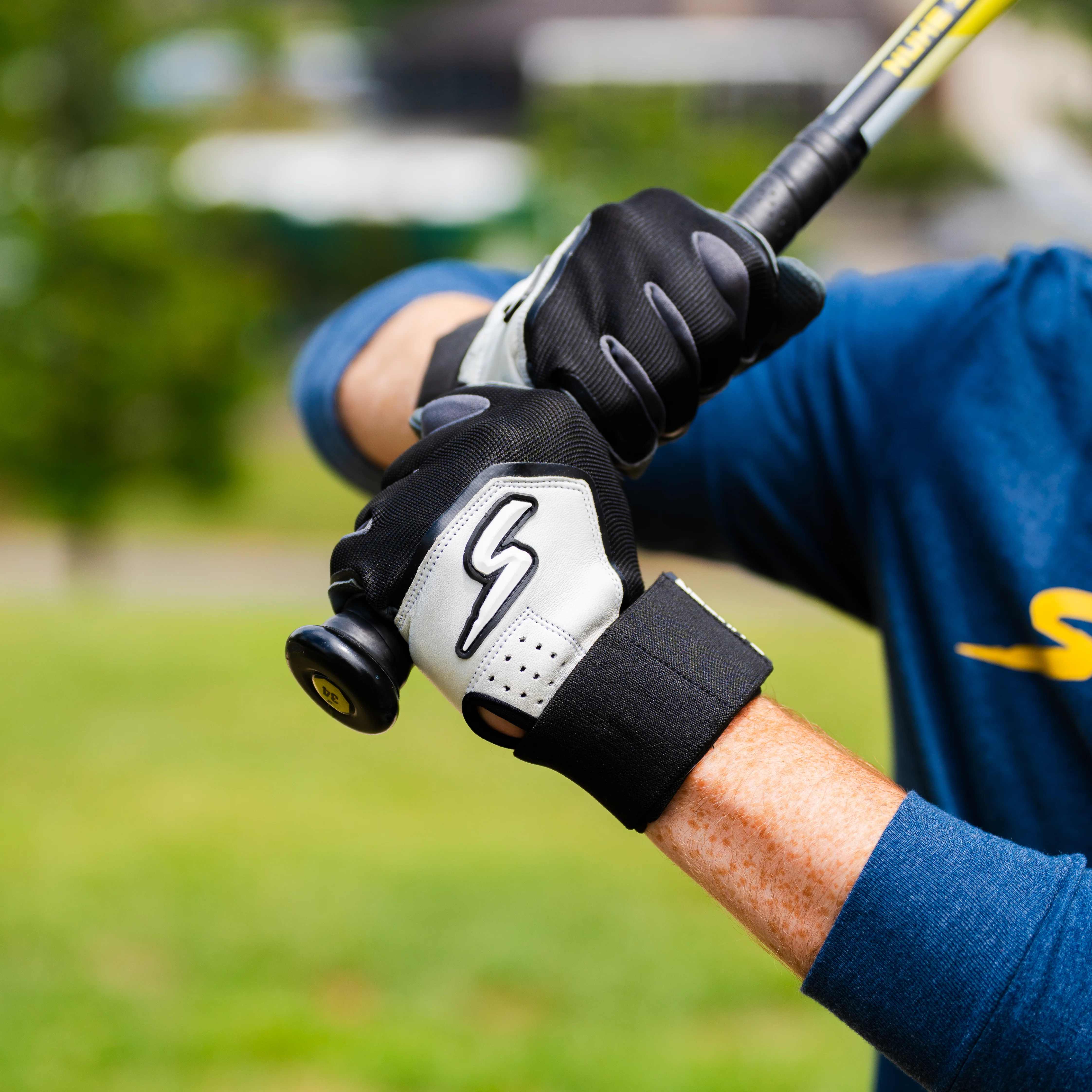 Winder Series Batting Gloves - Graphite/Black & White - Image 3